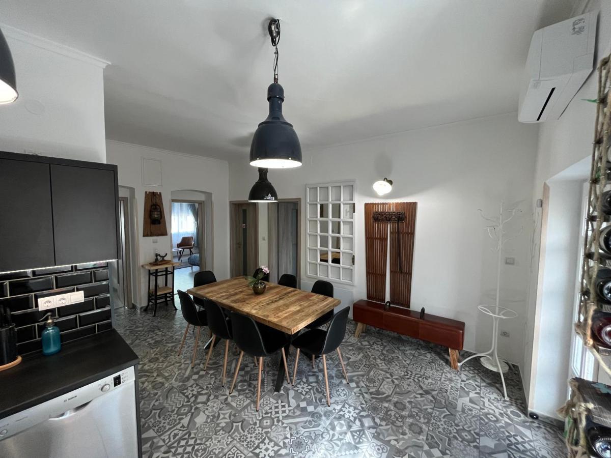 Peter Dock Boutique Villa Keszthely Bagian luar foto