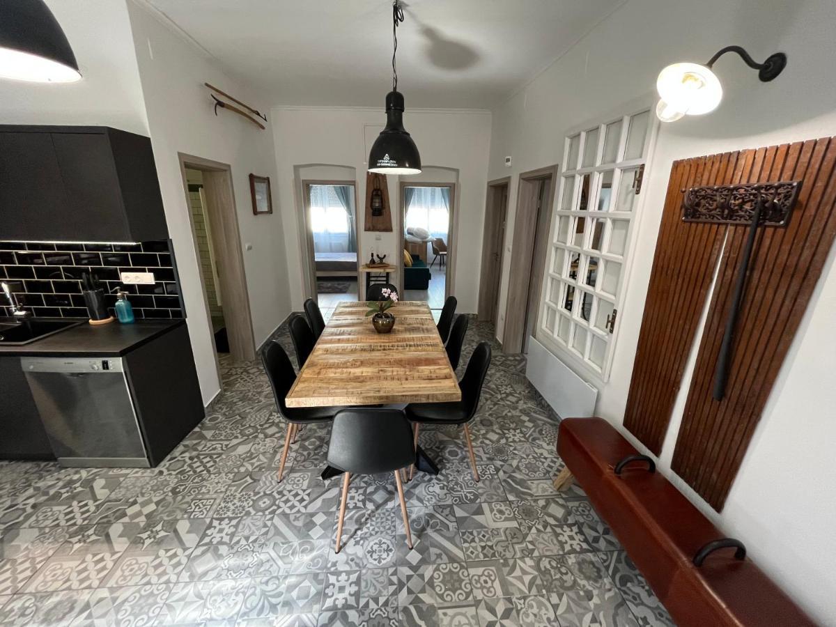 Peter Dock Boutique Villa Keszthely Bagian luar foto